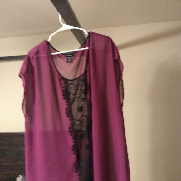 Bundle of clothes - Picture 8 of 8